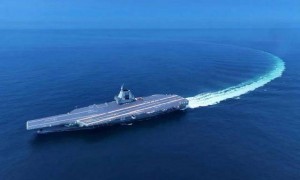 福建舰海试得正是时候，美军机若再闯台海，结局不仅是被驱赶
