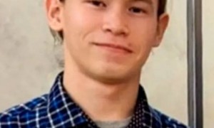 俄罗斯小伙太神叨了：冒死越境加入乌军，却又被乌克兰送回俄罗斯