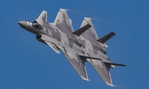 美军事专家给中国战机下定论，歼-35和歼-20迟早被淘汰，有依据吗